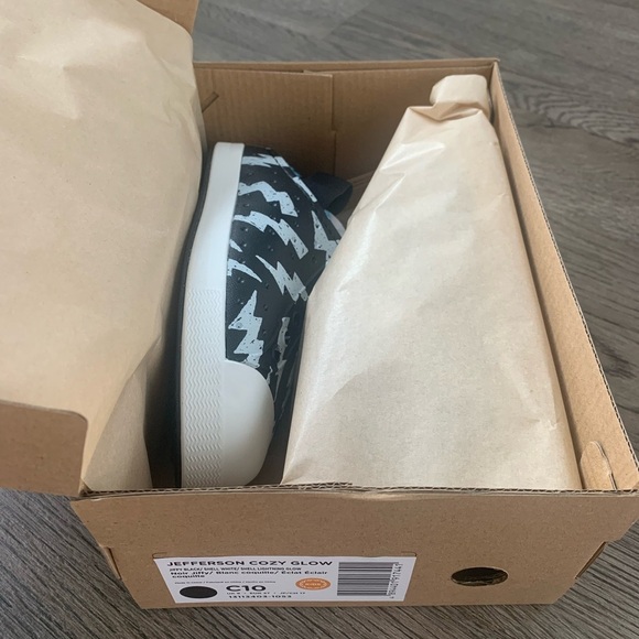 Native Jefferson Cozy Glow Slip-On Shoes - Size C10/EU 27 - Black/Blue - NWB - Picture 6 of 11